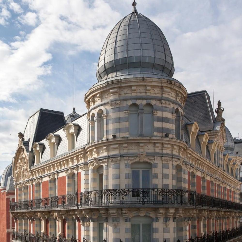 Grand Moderne 4* Lourdes
